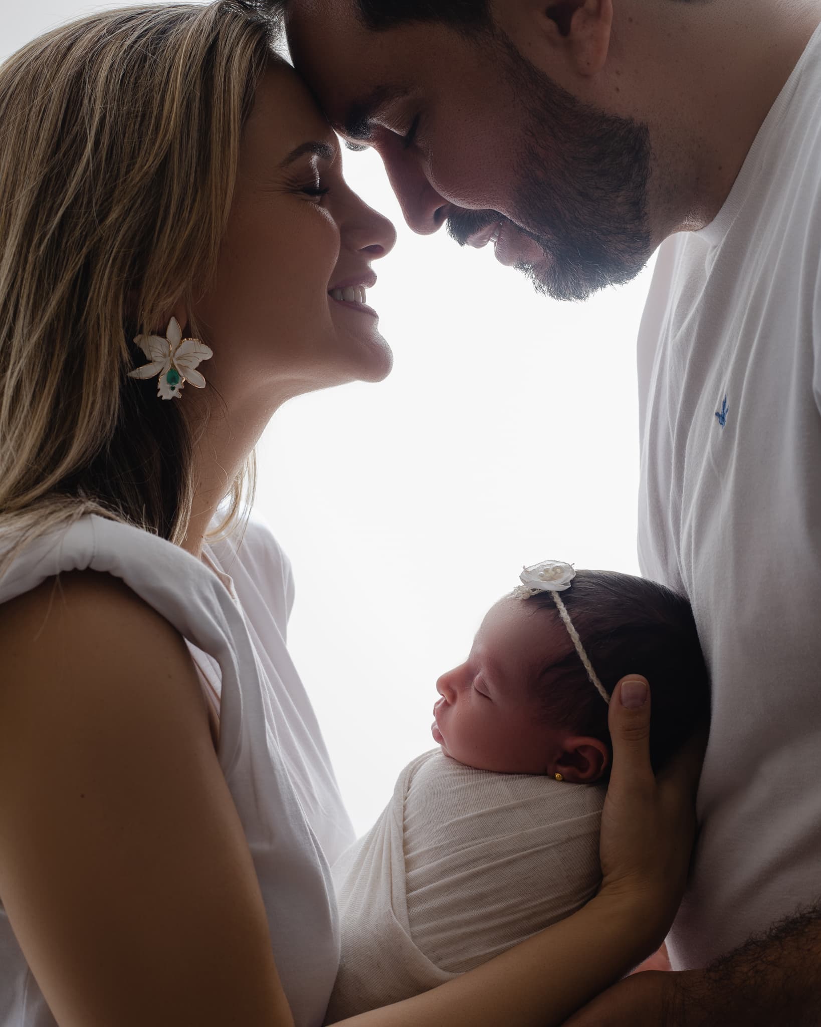 Família reunida com o bebê